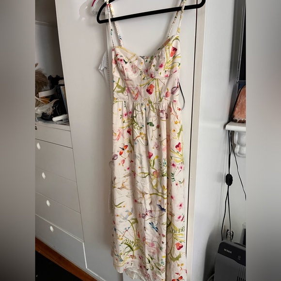 Pretty floral linen dress - Picture 2 of 6